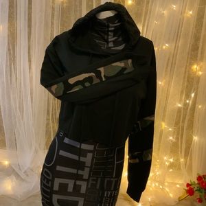 Hooded Camo Sleeve Crop Top